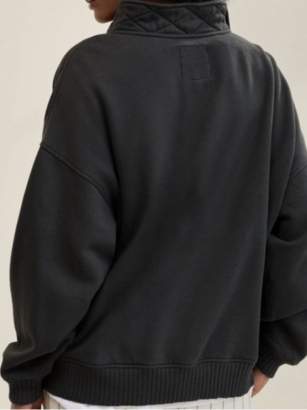 Aerie Oh Snap! Smoked Gray Sweatshirt Size Medium,NWT, - Picture 3 of 5
